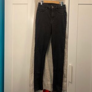 h&m black high rise skinny jeans
